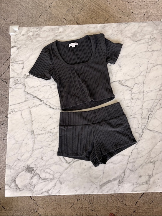 Spiritual Gangster Other - Spiritual Gangster crop tee and shorts set